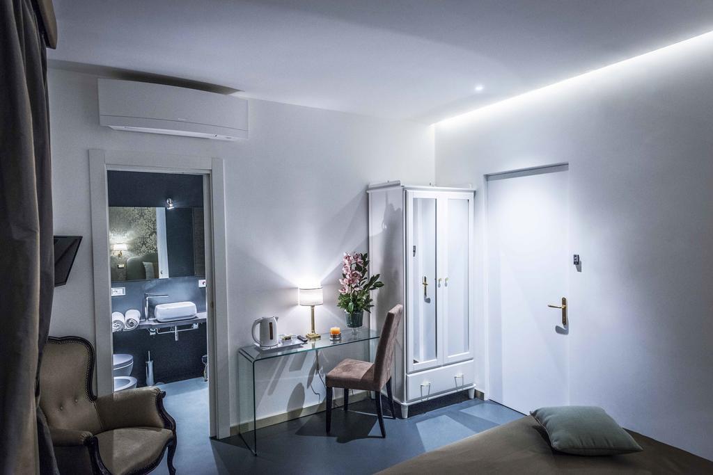Residenza Monfy Hotel Roma Ngoại thất bức ảnh
