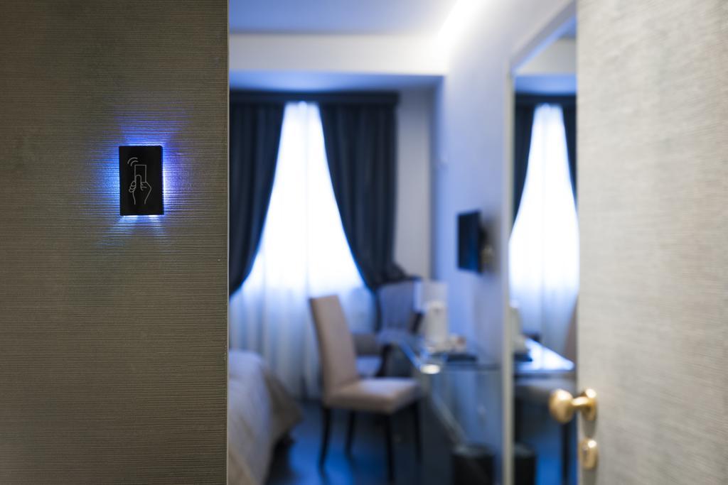 Residenza Monfy Hotel Roma Ngoại thất bức ảnh